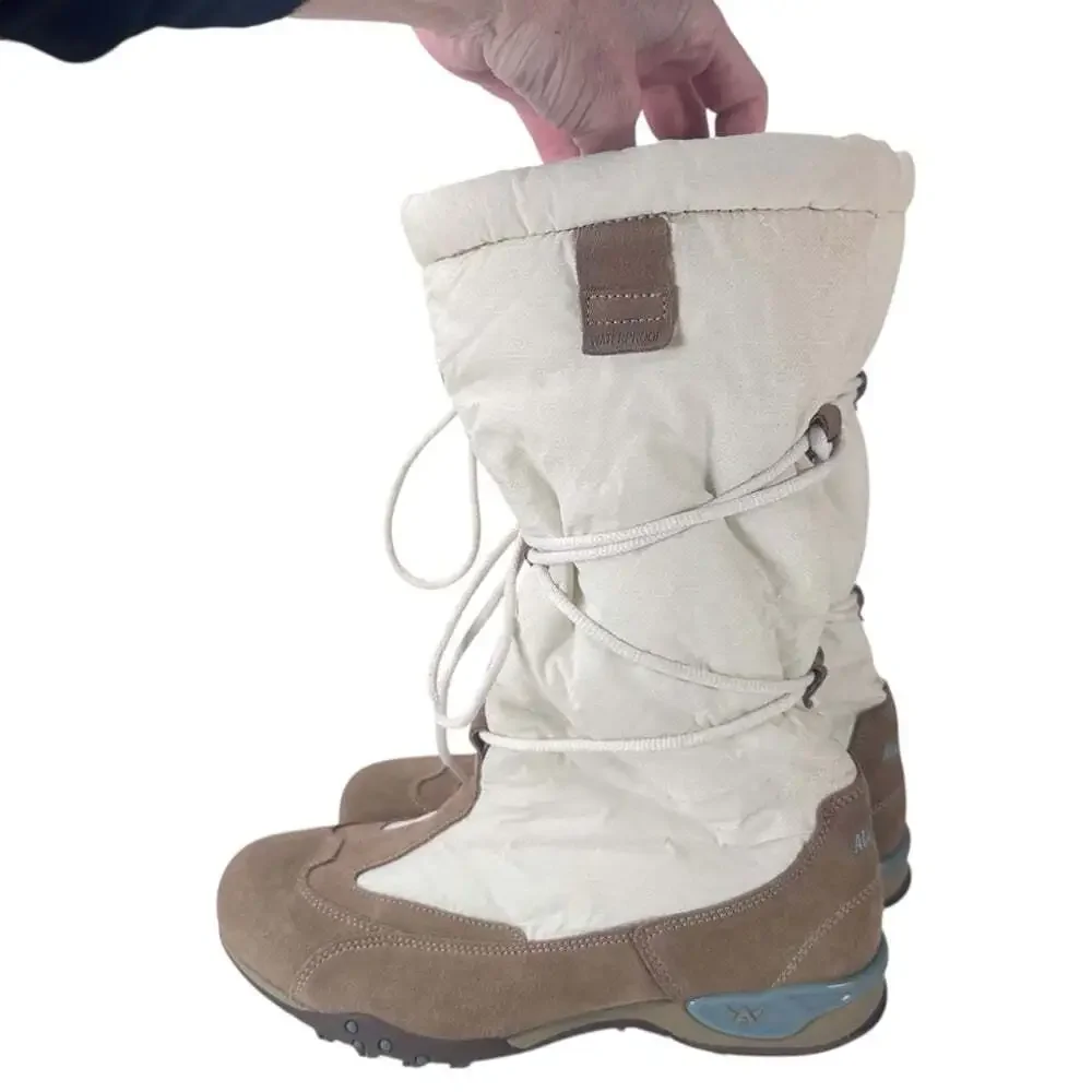 Mephisto Women's Cream and Brown Winter Boots